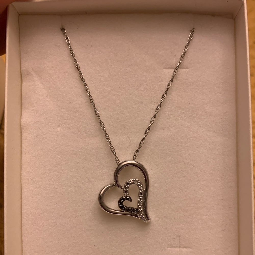 *NEW* Sterling Silver • Heart Necklace